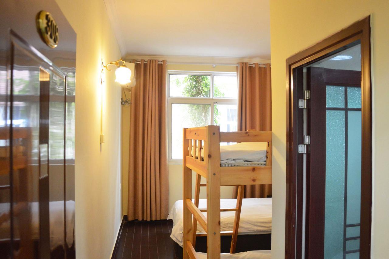 Luoyang Longmen Youth Hostel Exterior photo
